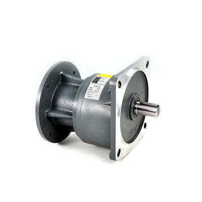Tỷ lệ giảm 1: 5 Động cơ hộp số AC IP54 Tuổi thọ cao Thời gian giảm tốc Hộp số